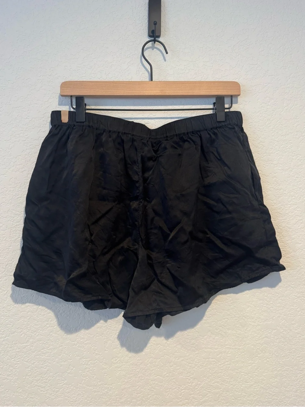 Lunya Washable Silk Button Up Short Set - Picture 8 of 9